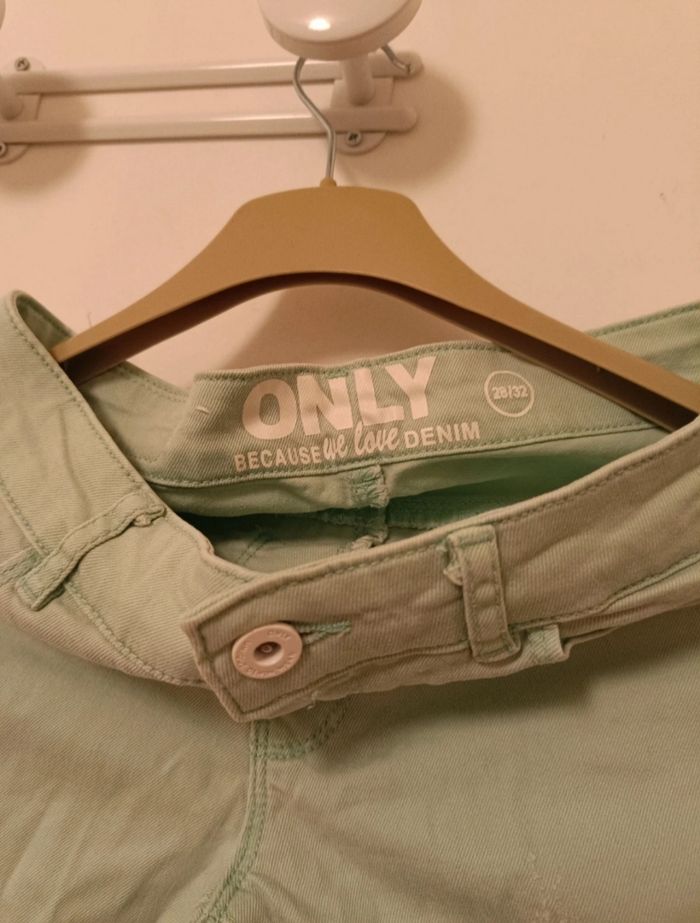 Jean Skinny ONLY Taille 28/32 (38 FR) - photo numéro 4