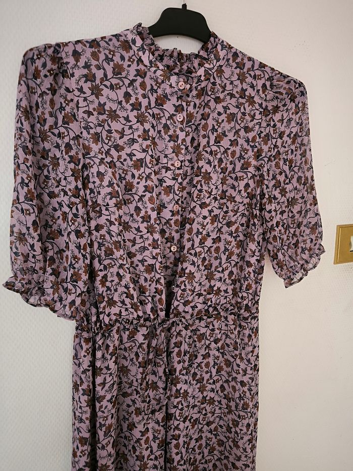 Robe Etam longue violette avec motif fleur taille 34 - photo numéro 3