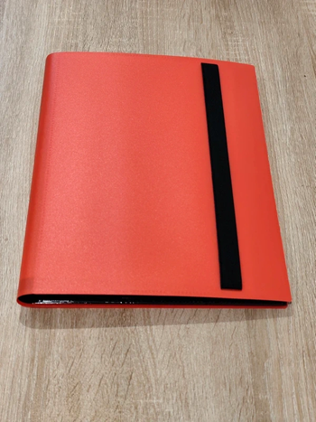 Classeur rouge pour cartes à collectionner – 360 emplacements !