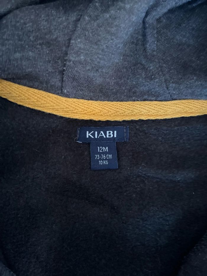 Gilet gris - photo numéro 3