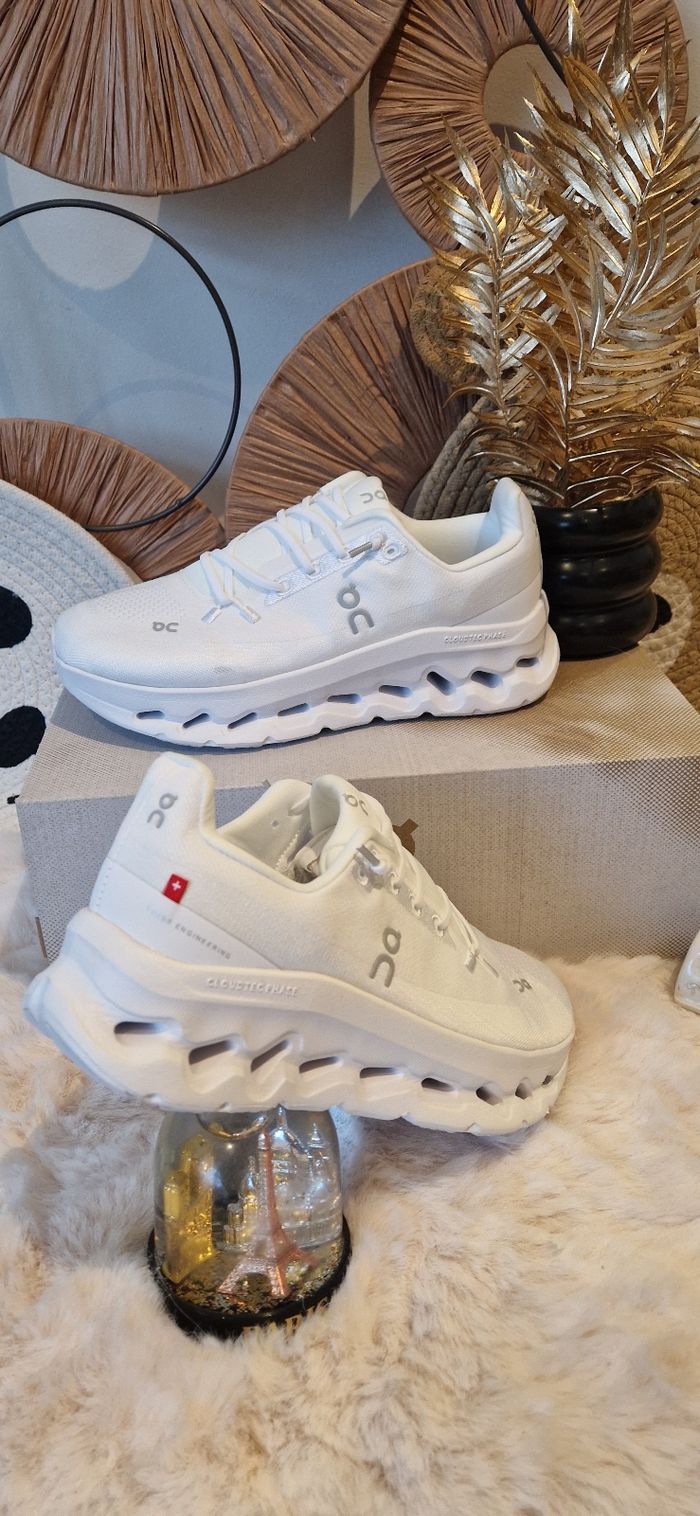 On cloudt Taille 37 - photo numéro 5