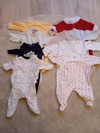 Lot pyjamas 1 mois