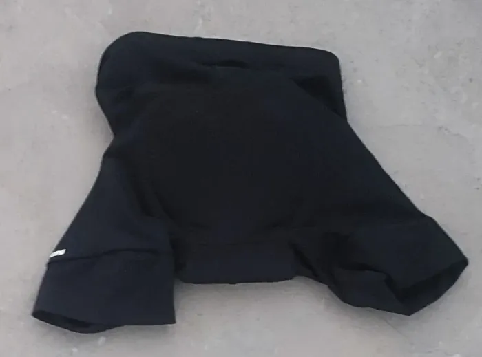 Short vélo B'twin – Garçon 8 ans – Parfait état - photo numéro 2