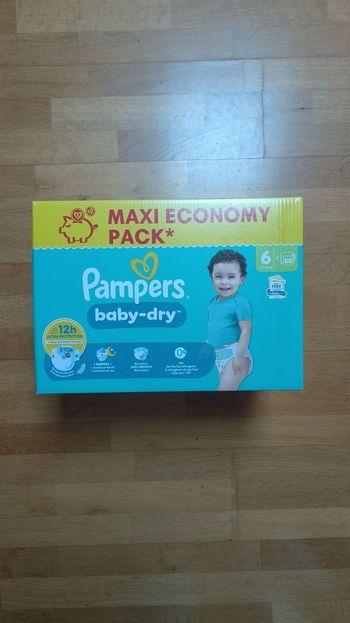 1 maxi economy pack Pampers baby dry taille 6