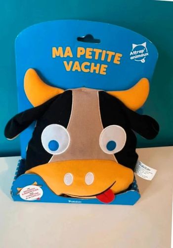 Doudou a grelot et comptine bébé ma petite vache