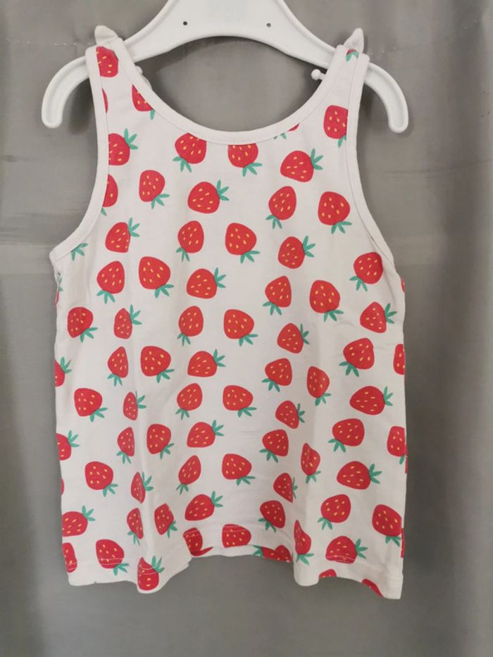 T shirt 23 mois neuf - photo numéro 2