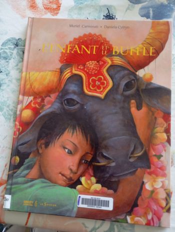Livre l'enfant et le buffle