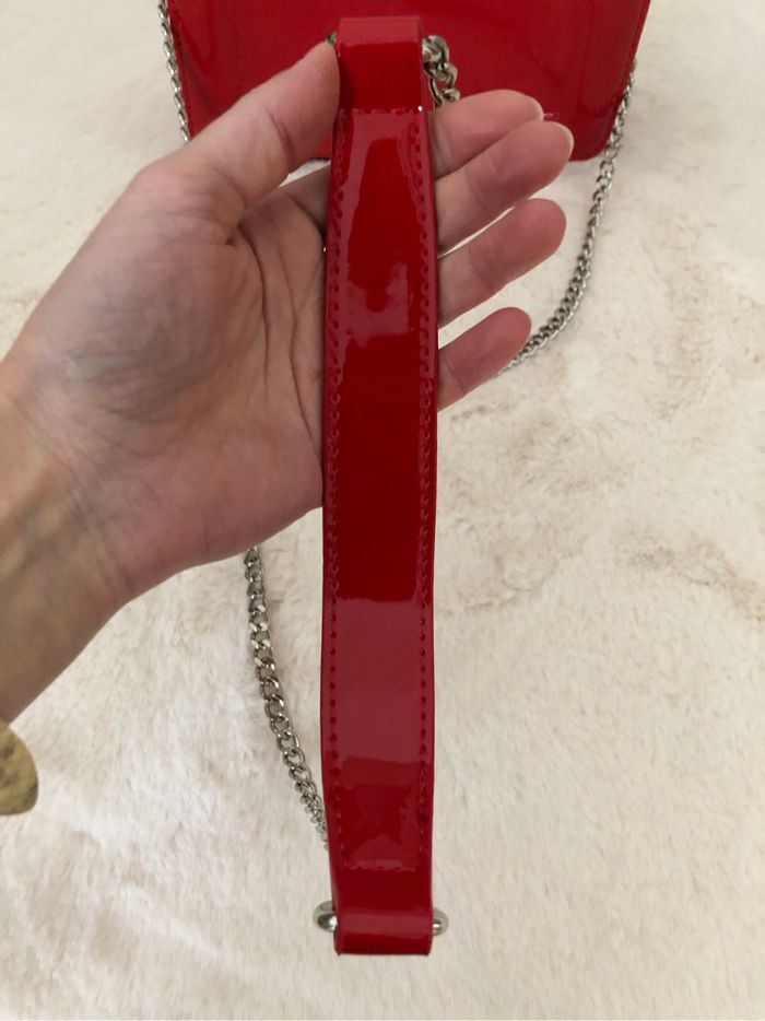 Sac vernis rouge chaînette argentée - photo numéro 3