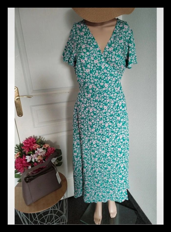 Robe longue even et odd taille 36 neuve