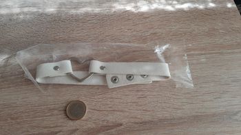 Magnifique choker très sexy neuf emballé