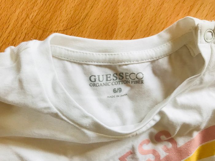 Pull Guess neuf 6-9 mois neuf - photo numéro 2