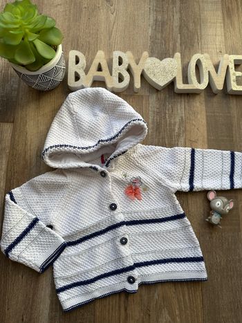 - Gilet Orchestra  - 9 mois - Très bon état, mini tache 