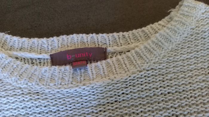 Pull léger blanc et fils argentés 12 ans - photo numéro 2