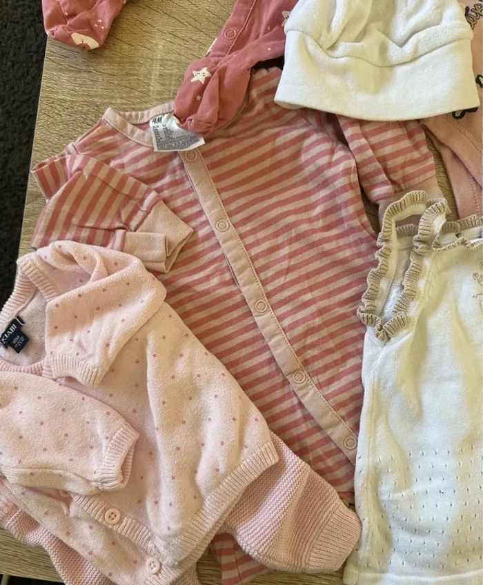 Lot de vêtements bébés filles 1 mois - photo numéro 6