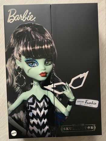 Monster High Skullector Franki Stein Doll - Mattel Créations