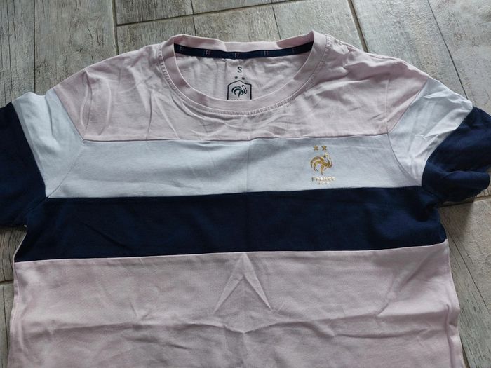 Tee-shirt S - photo numéro 2