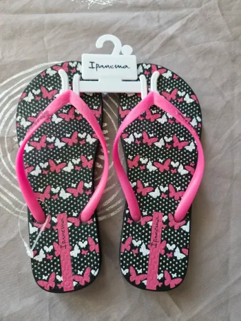 Tongs Ipanema 37 européen 35 brésilien
