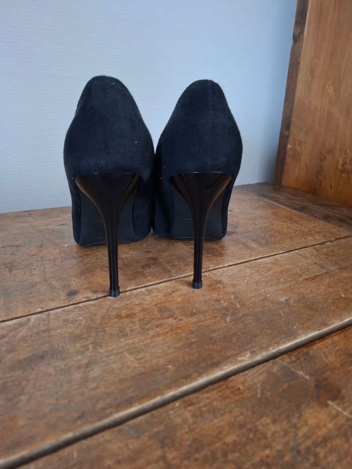 Chaussures talons 👠 - photo numéro 4