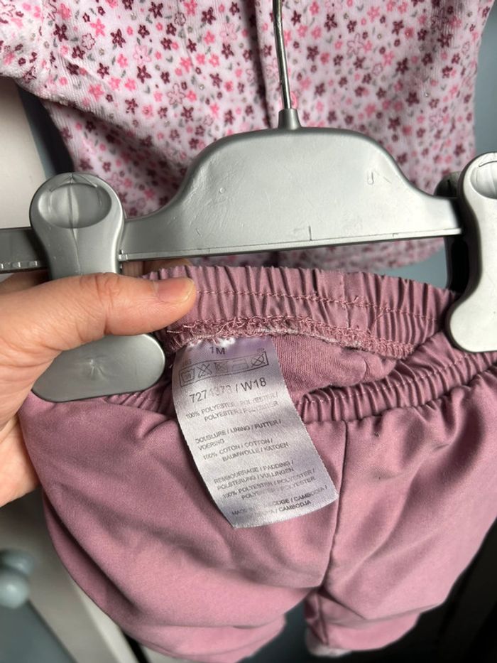 Ensemble bébé fille , 1 mois , les bébés sont comme ça - photo numéro 5