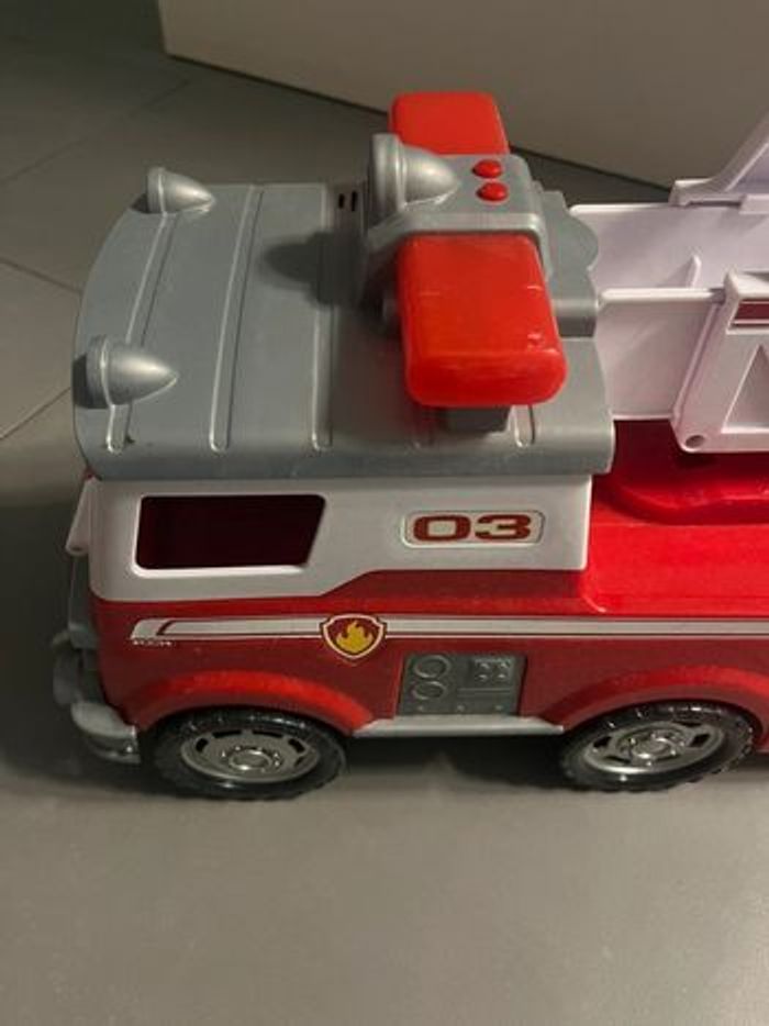 Camion de pompiers pat patrouille - photo numéro 3