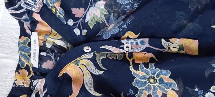 Blouse en voile motif floral coloré marine femme XXL janis & john - photo numéro 15