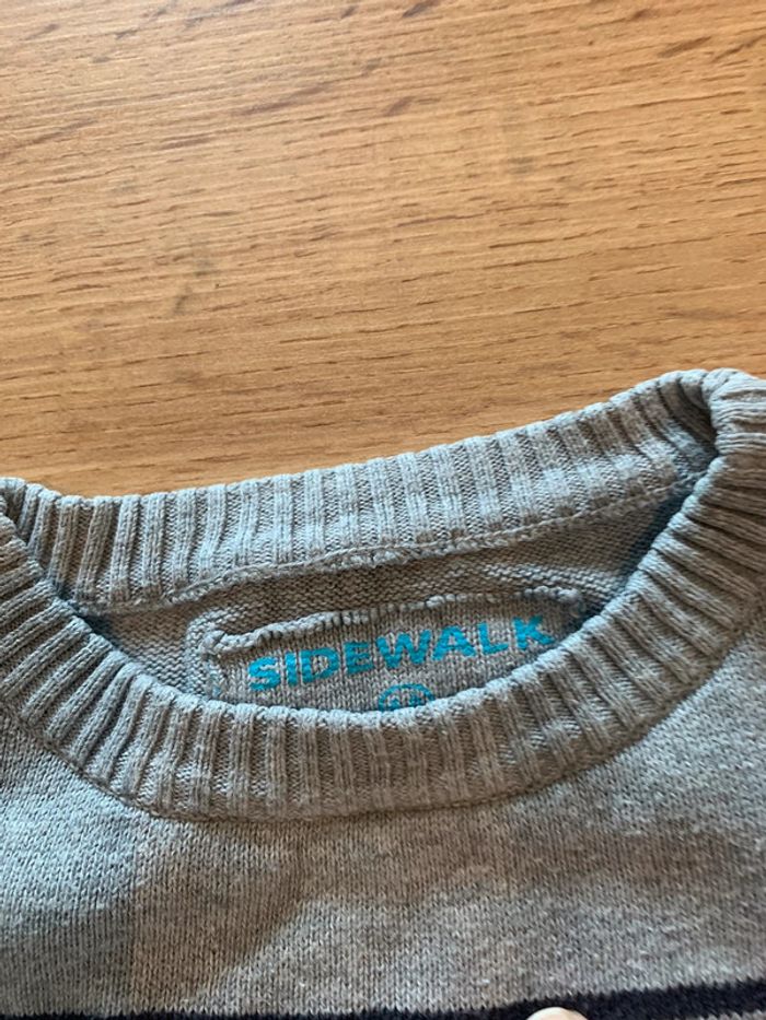 Pull gris rayé bleu garçon 4 ans - photo numéro 2