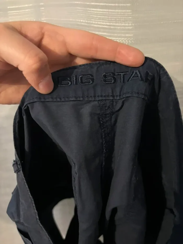 Short court bleu - photo numéro 7