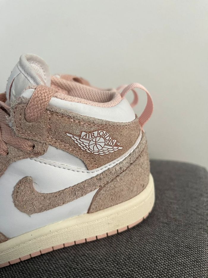 Baskets / Chaussures De Basket Air Jordan Taille 29.5 - photo numéro 3