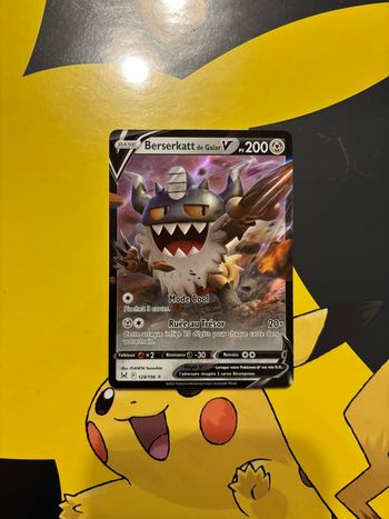 Carte Pokémon Berserkatt de Galar 129/196