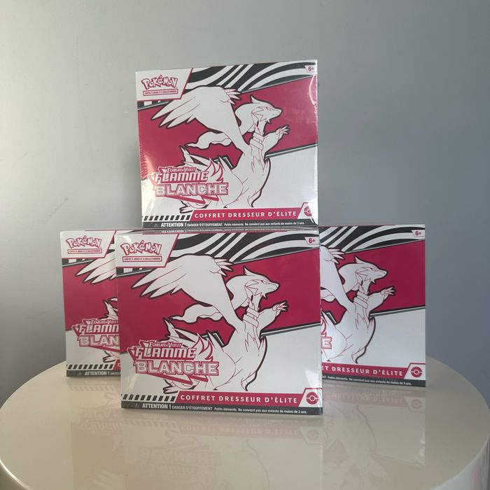 Pokémon : ETB EV10.5 - Coffret Dresseur Flamme Blanche