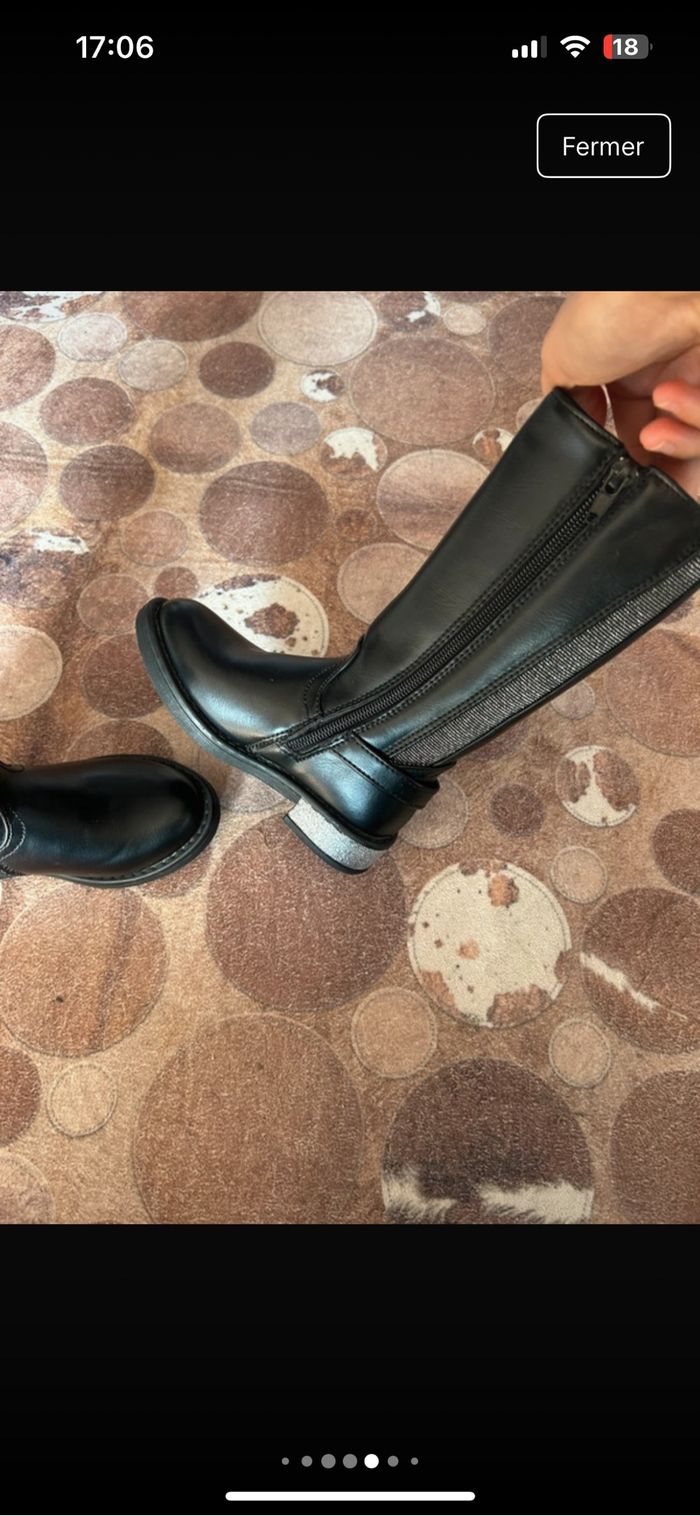 Bottes neuf avec étiquette taille 25 - photo numéro 8