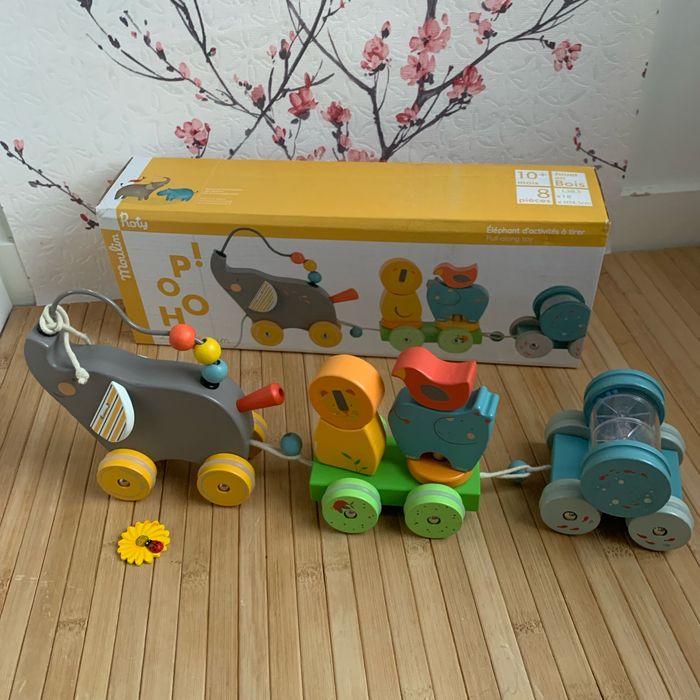 Eléphant d'activités à tirer - Les Papoum - Moulin Roty