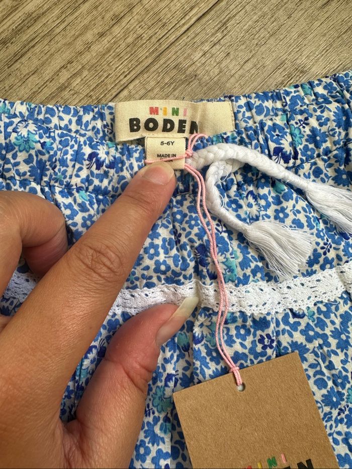 Jupe longue liberty mini boden 5/6 ans - photo numéro 4
