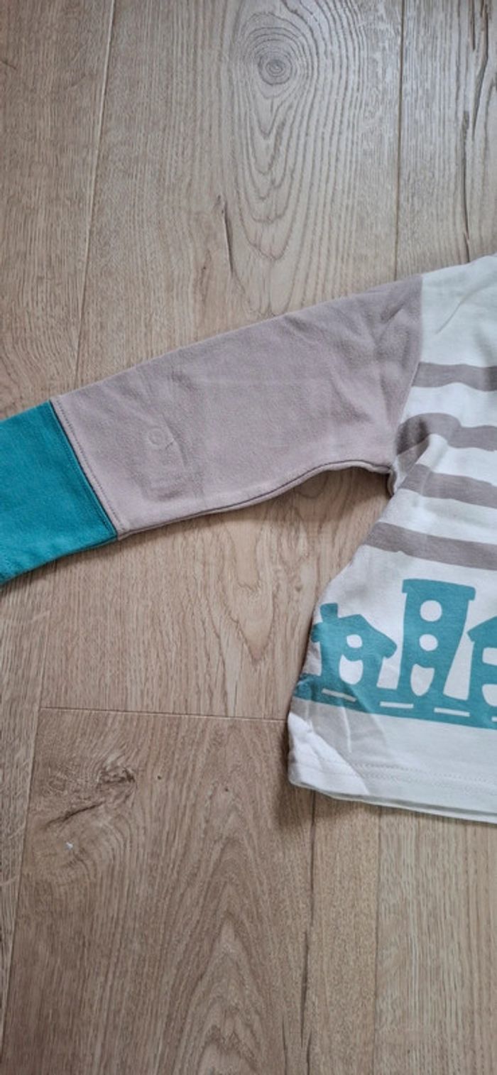 Ensemble 23 mois TBE - photo numéro 6