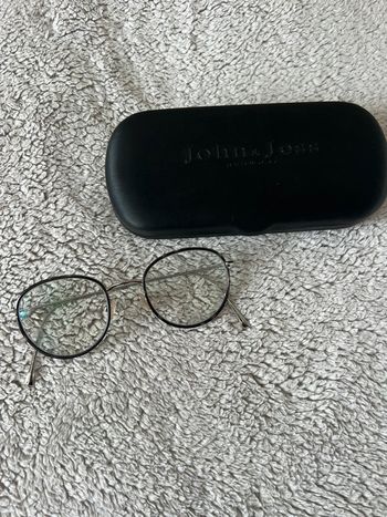 Monture lunettes