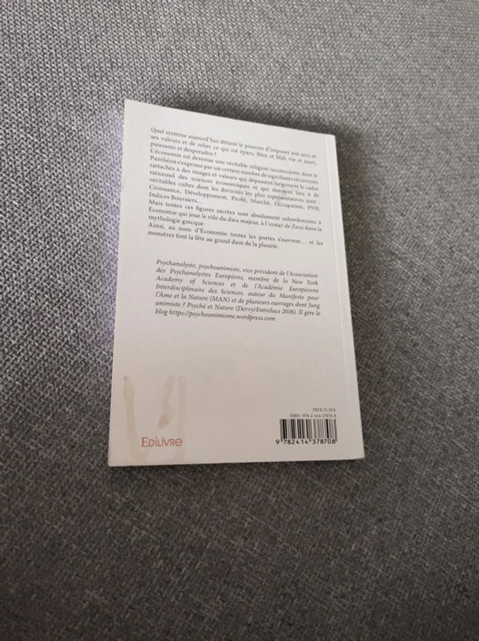 Au nom d'économie - photo numéro 2