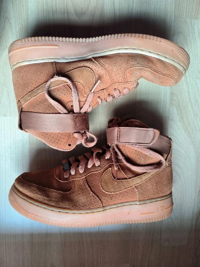 Nike Air force camel pointure 39 - photo numéro 4