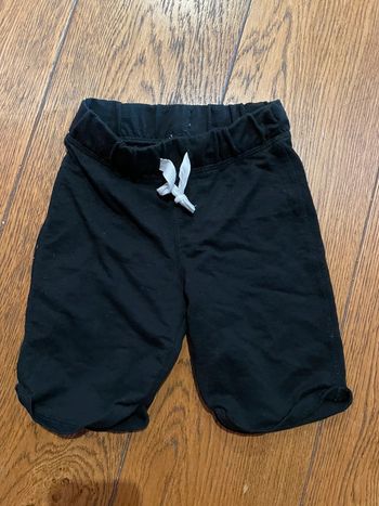 Short noir 3 ans