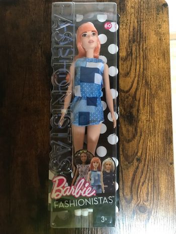 Barbie Fashionistas 2016 Mattel neuf