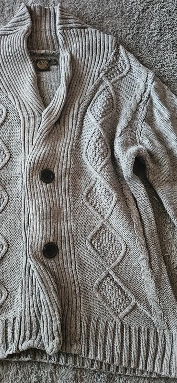 Gilet laine à bouton 12 ans - photo numéro 2