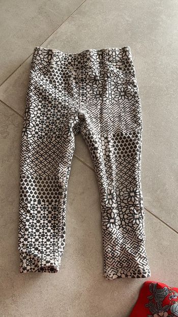 Pantalon à motifs