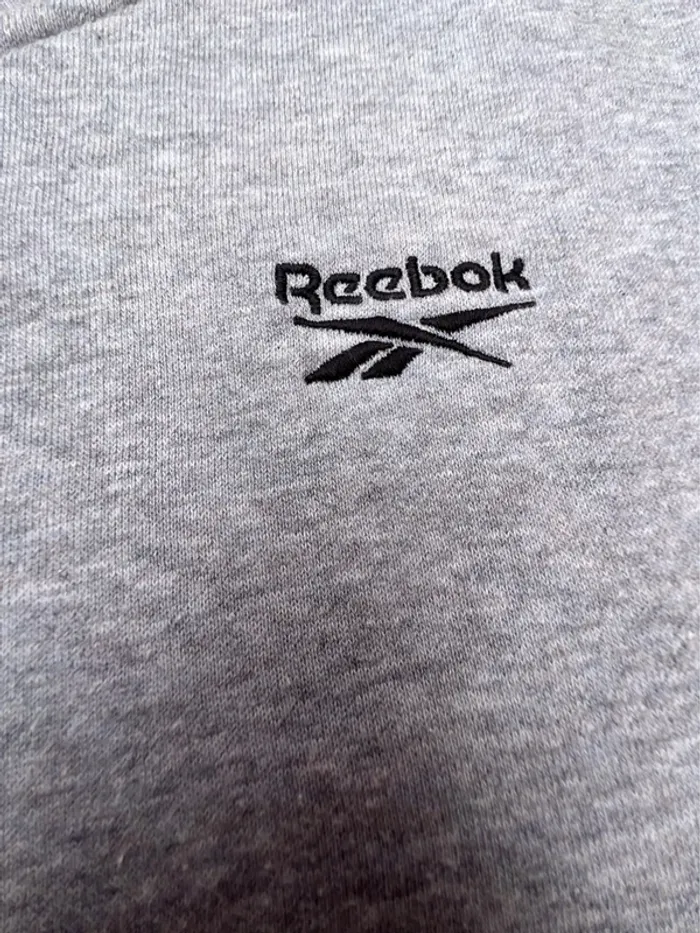 Pull reebok vintage gris taille s - photo numéro 3