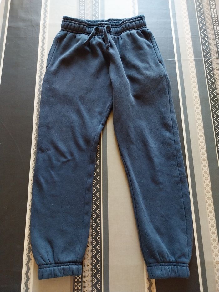 Lot de 2 joggings 8 ans - photo numéro 2