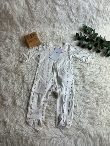 Pyjama Nike taille 6 mois