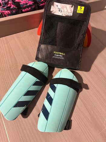 protège tibia adidas enfant taille s