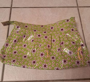 Trousse de toilette vert/violet en TBE