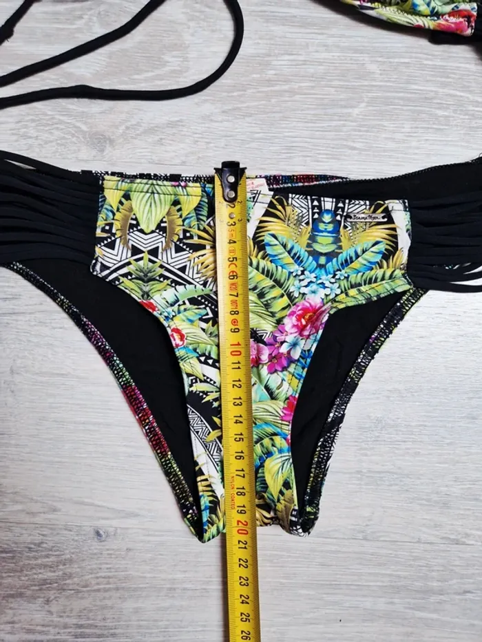 Maillot de bain bikini tropical Banana Moon 2 hauts et un bas 36 - photo numéro 5