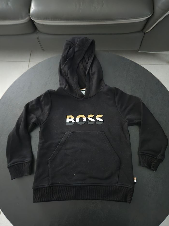 Sweat noir Boss 6 ans