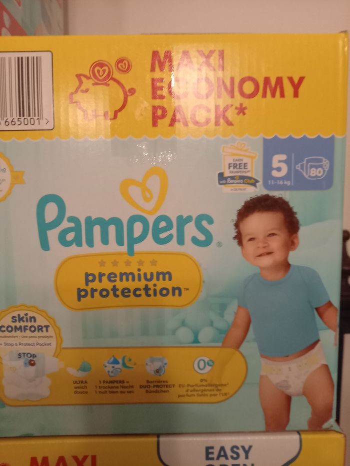 Couches pampers premium protection taille 5