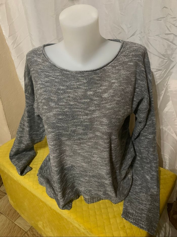 Pull Superdry taille S gris chiné fin très bon état